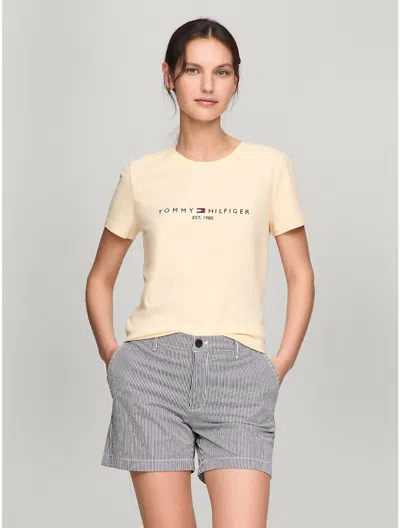 Tommy Hilfiger Embroidered Tommy Logo T In Maize Honey