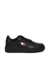 Tommy Hilfiger Logo-patch Low-top Sneakers In Black