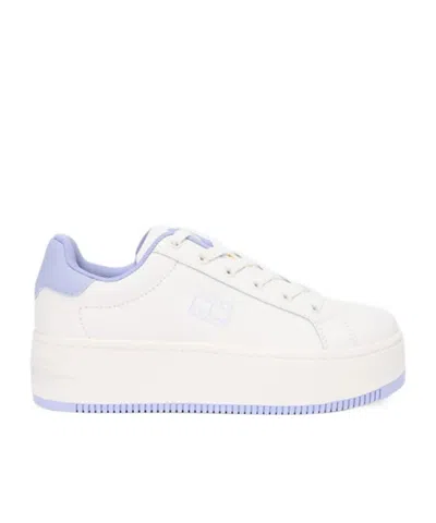 Tommy Hilfiger Essential Logo Platform Trainers With Leather In White