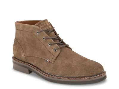 Tommy Hilfiger Favy Chukka Boot In Brown