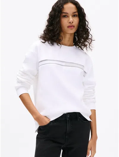 Tommy Hilfiger Flag Logo Crewneck Sweatshirt In Optic White