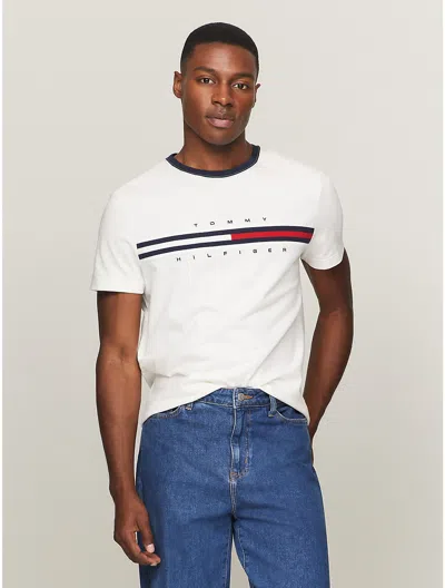 Tommy Hilfiger Essential Flag Logo T In Optic White
