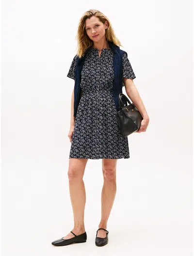 Tommy Hilfiger Floral In Blue