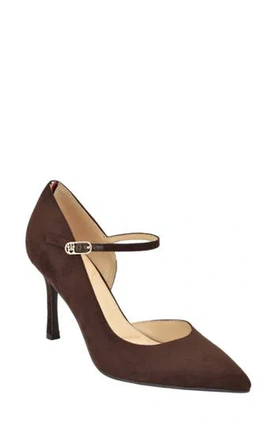 Tommy Hilfiger Gefrey 2 Mary Jane Pump In Brown
