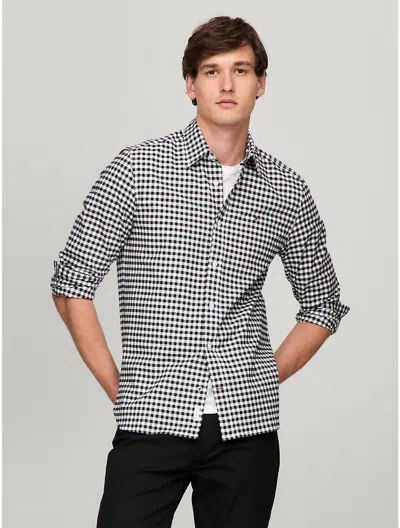 Tommy Hilfiger Gingham Regular Fit Oxford Shirt In Black/optic White