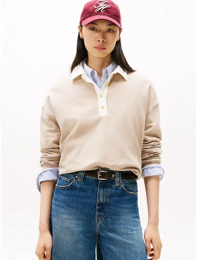Tommy Hilfiger Gold In Neutral