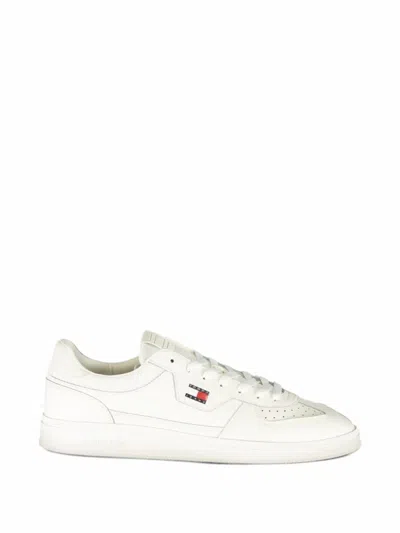 Tommy Hilfiger Greenwich Logo-patch Sneakers In White