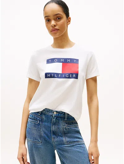 Tommy Hilfiger Heritage Flag Logo T In Sand