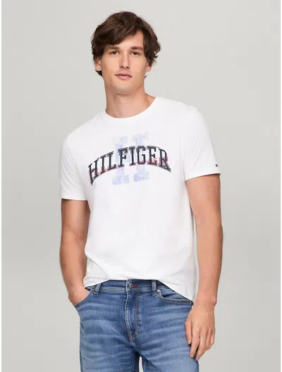 Tommy Hilfiger Hilfiger Graphic T In Optic White