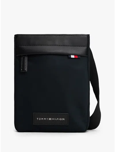 Tommy Hilfiger Hilfiger Lightweight Mini Crossbody Bag In Black