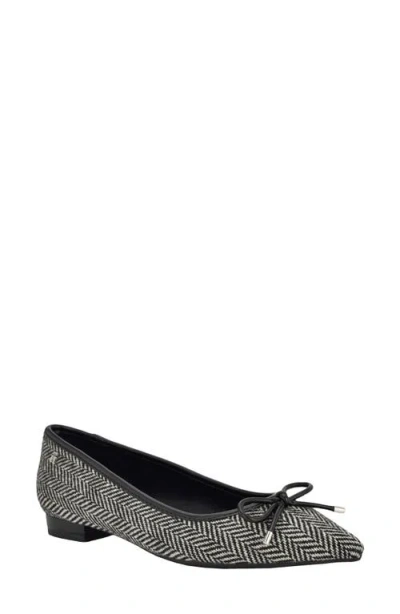 TOMMY HILFIGER TOMMY HILFIGER KIMIO POINTED TOE FLAT