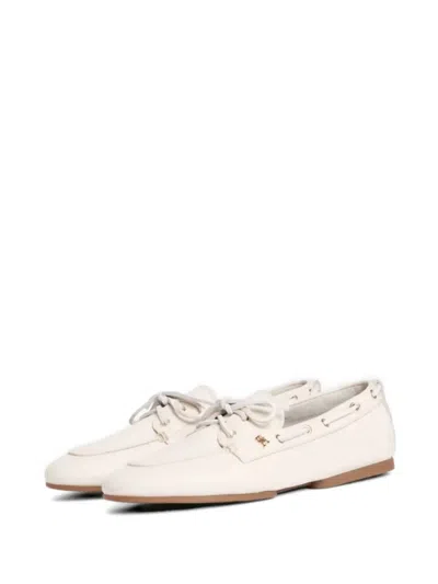 Tommy Hilfiger Lace Up Leather Boat Shoes In Neutral