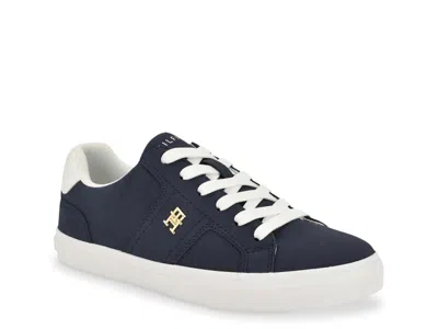 Tommy Hilfiger Lanlea Sneaker In Black