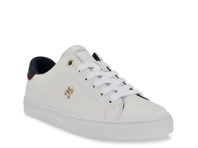 Tommy Hilfiger Lanzey Low Top Sneaker In Multi