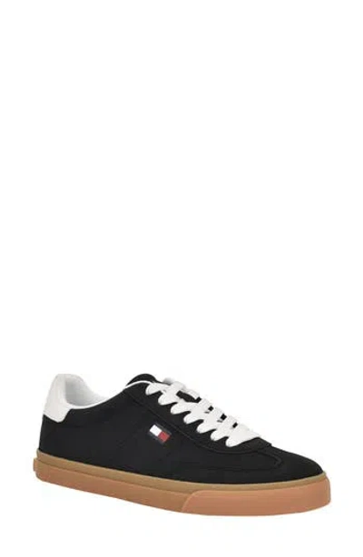 Tommy Hilfiger Lazsie Lace-up Sneaker In Black