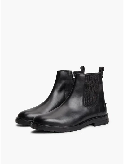 Tommy Hilfiger Leather Chelsea Boot In Black
