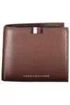 Tommy Hilfiger Elegant Leather Wallet With Contrasting Detail In Brown