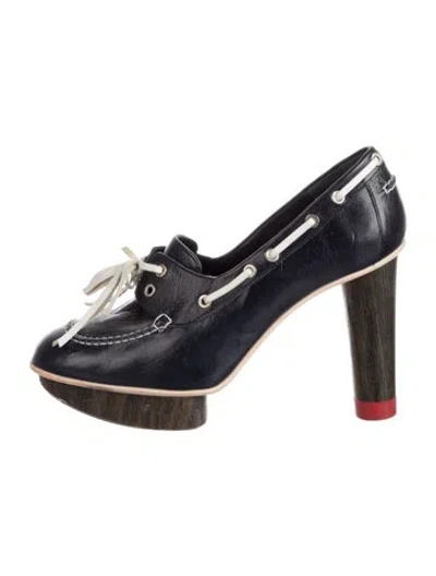 Pre-owned Tommy Hilfiger Leather Pumps In Blue