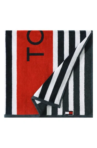 Tommy Hilfiger Leisure Beach Towel In Multi