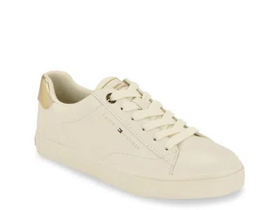 Tommy Hilfiger Lernia Sneaker In Neutral