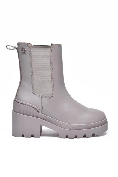 Tommy Hilfiger Light Grey Leather Rubber Women's Heel Boot In Gray