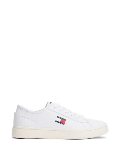 Tommy Hilfiger Light Logo-detail Leather Sneakers In White