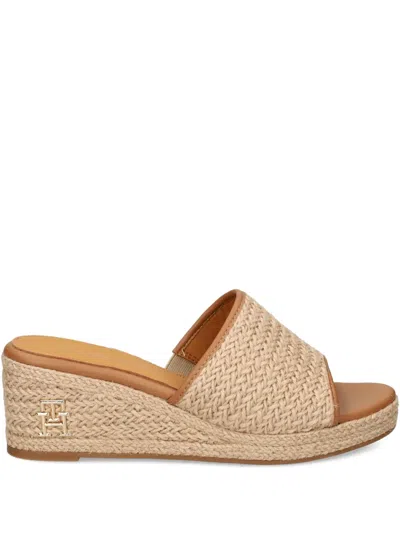 Tommy Hilfiger Logo-detail Wedge Sandals In Neutral