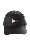 Tommy Hilfiger Logo-embroidered Baseball Cap In Black