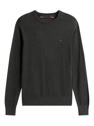 Tommy Hilfiger Logo-embroidered Top In Black