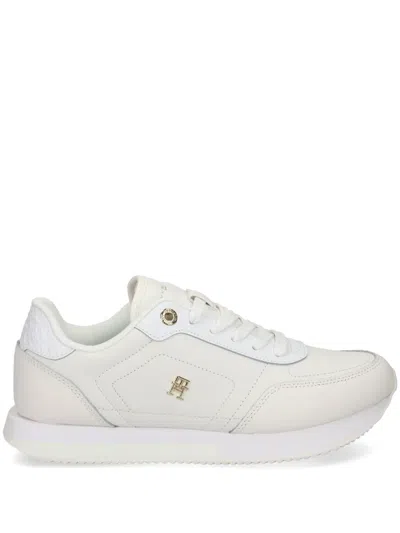 Tommy Hilfiger Logo-plaque Leather Sneakers In White