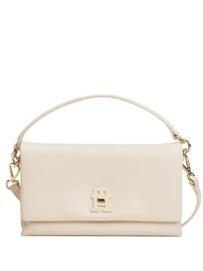 Tommy Hilfiger Logo-plaque Top-handle Shoulder Bag In Neutral