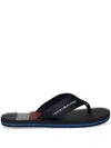 Tommy Hilfiger Logo-print Flip Flops In Blau