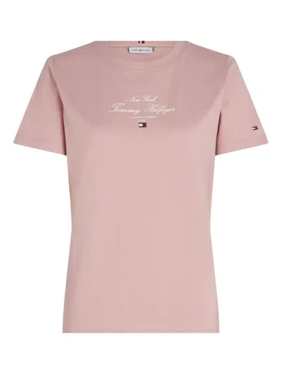 Tommy Hilfiger Logo-print T-shirt In Pink