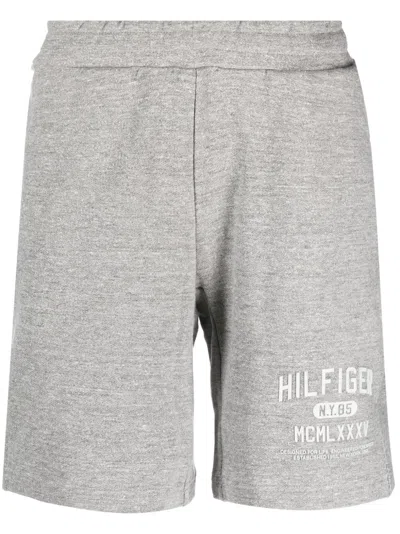 Tommy Hilfiger Logo-print Track Shorts In Grau