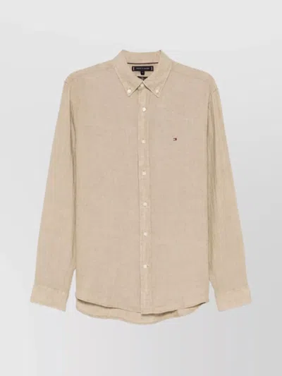 Tommy Hilfiger Logo Shirt Box-pleat Detail In Neutral