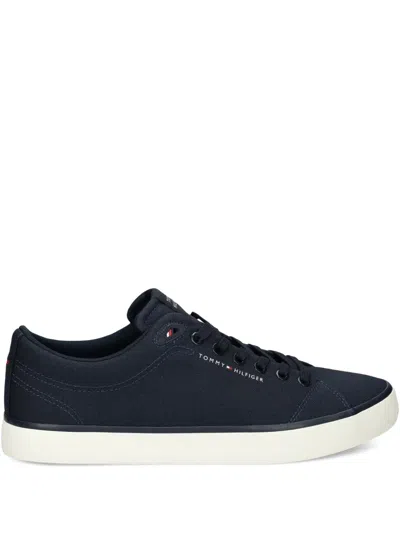 Tommy Hilfiger Logo Sneakers In Blue