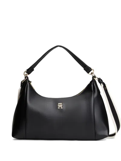 Tommy Hilfiger Logo-plaque Shoulder Bag In Brown