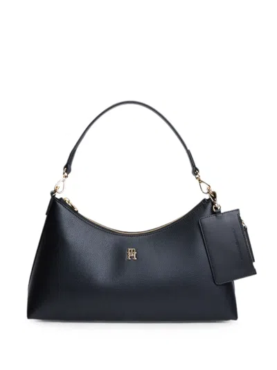Tommy Hilfiger Logo-plaque Shoulder Bag In Black