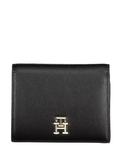 Tommy Hilfiger Logo-plaque Wallet In Black