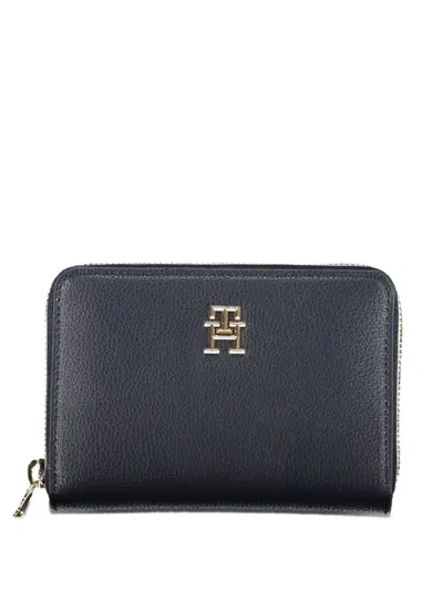 Tommy Hilfiger Logo-plaque Zip-around Wallet In Blue