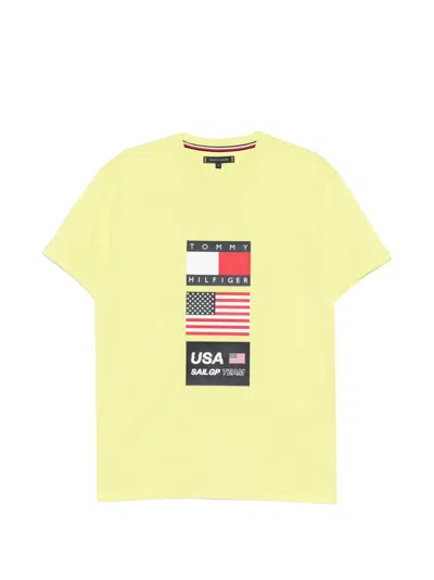 Tommy Hilfiger Logo-print T-shirt In Yellow