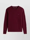 Tommy Hilfiger Long Sleeve Crew Neck Sweater With Ribbed Cuffs In Burgundy