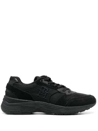 Tommy Hilfiger Low-top Sneakers In Black