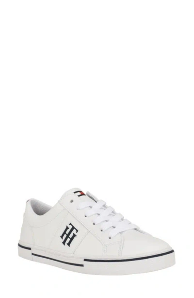 Tommy Hilfiger Lyona Low Top Sneaker In White