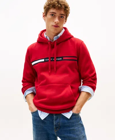 Tommy Hilfiger Men's Chest Logo Hoodie In Red