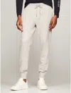 Tommy Hilfiger Flag Logo Sweatpant In Grey