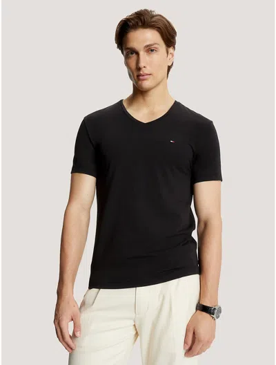Tommy Hilfiger Slim Fit Solid V In Dark Sable