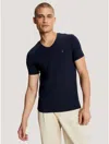 Tommy Hilfiger Slim Fit V In Blue