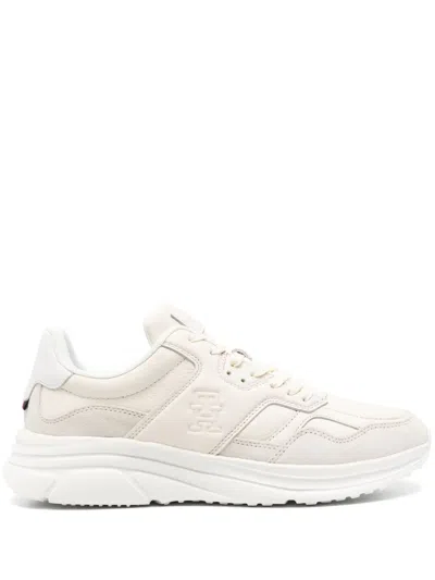 Tommy Hilfiger Modern Leather Chunky Sneakers In Neutrals