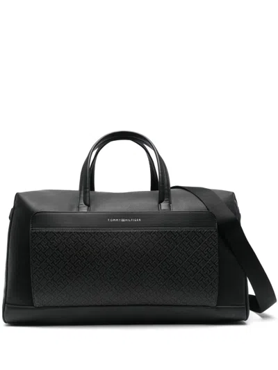 Tommy Hilfiger Monogram Holdall In Black